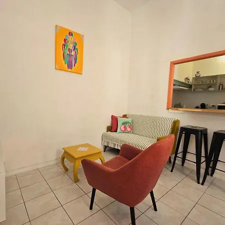 Casa Lau 4 *